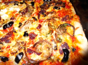 Pizza with roasted eggplant